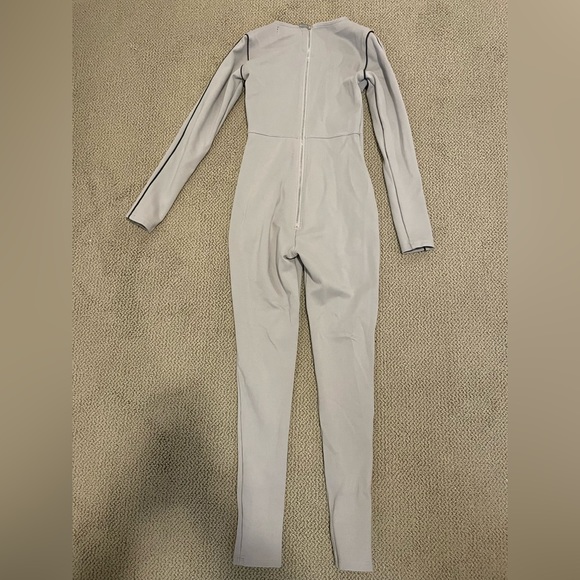 Jump suit - Picture 2 of 4